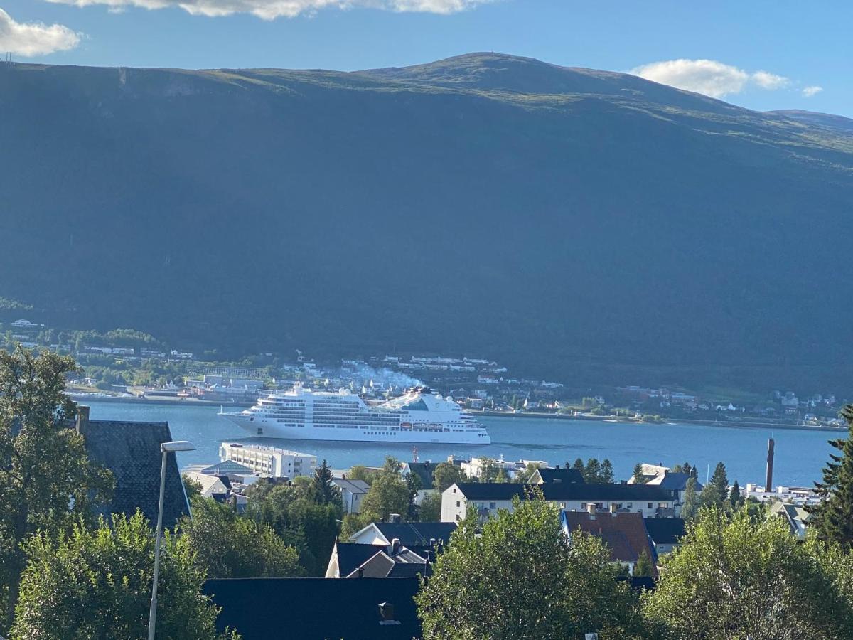 Sentral 4-Roms Leilighet I Trollbakken Tromso Exterior photo
